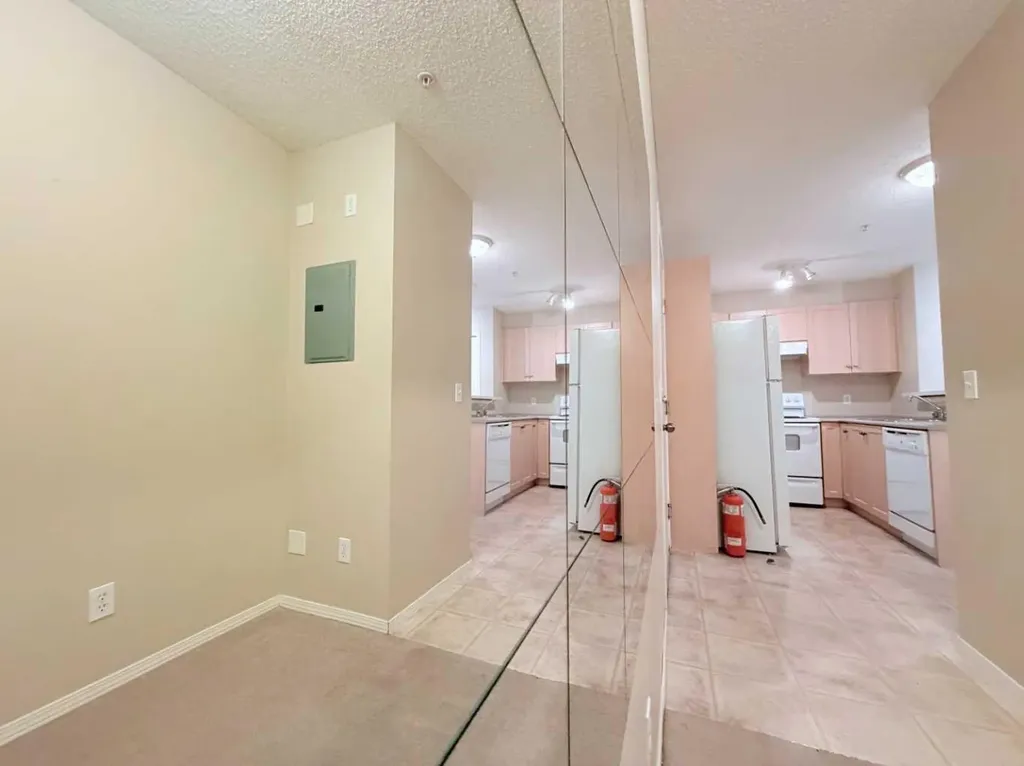8 Bridlecrest Drive SW Calgary AB T2Y0H7