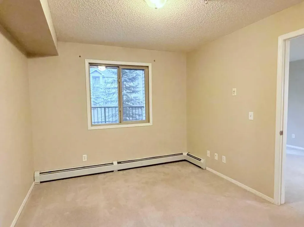 8 Bridlecrest Drive SW Calgary AB T2Y0H7