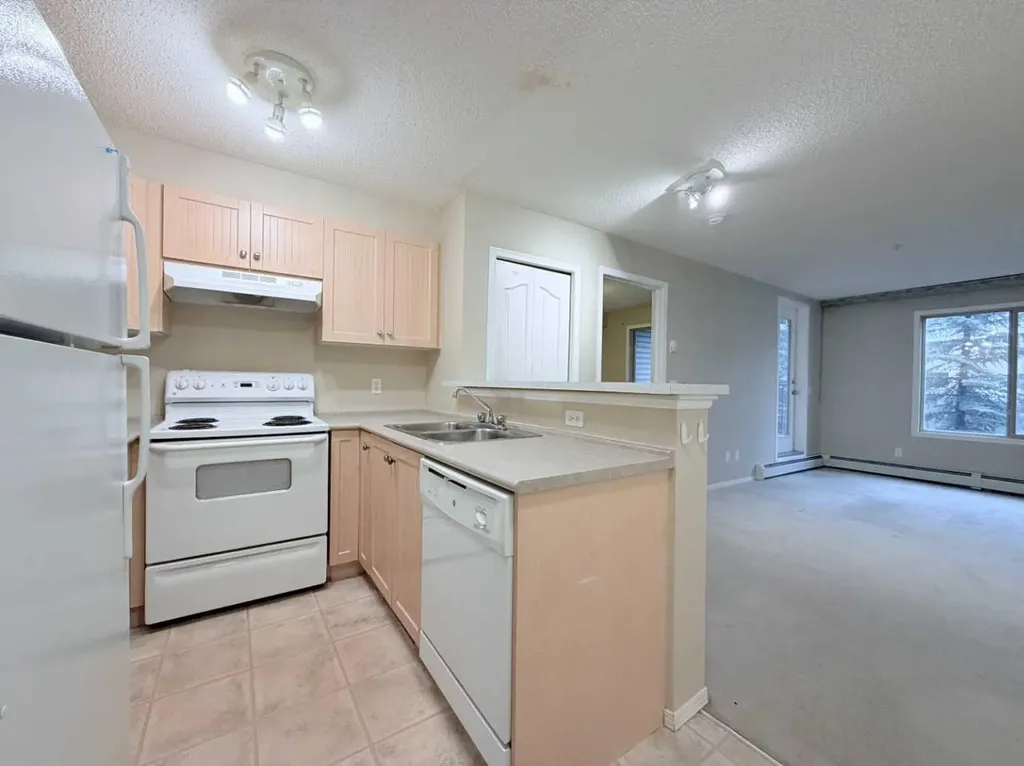 8 Bridlecrest Drive SW Calgary AB T2Y0H7