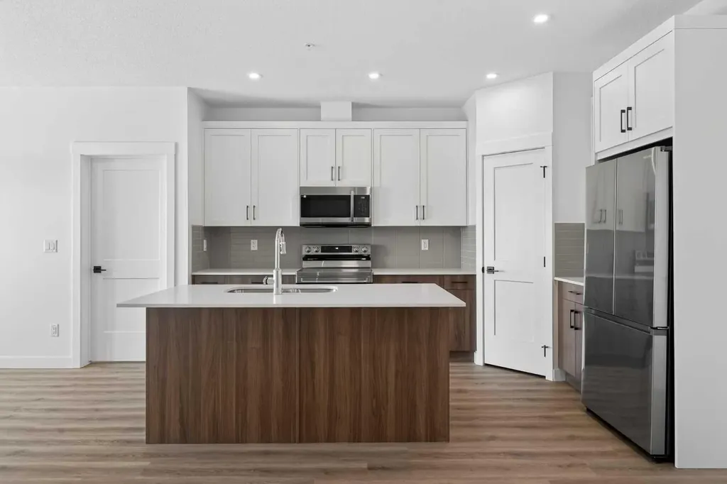 1802 Mahogany Boulevard SE Calgary AB T3M 4A5