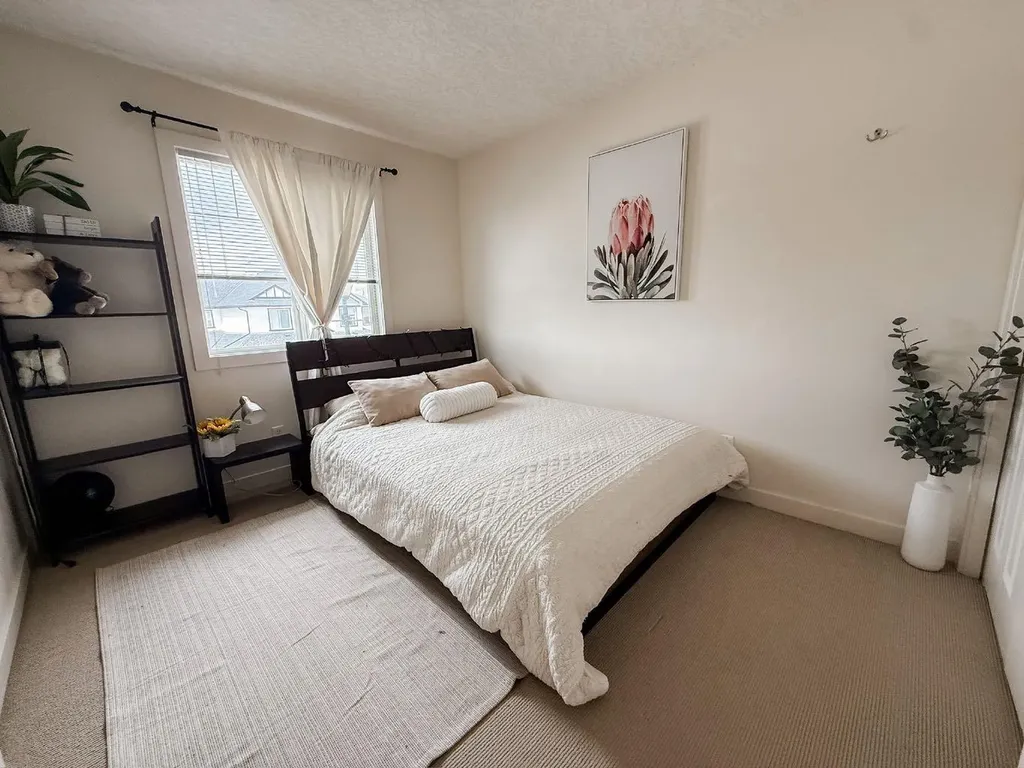 217 West Creek Circle Chestermere AB T1X 1R6