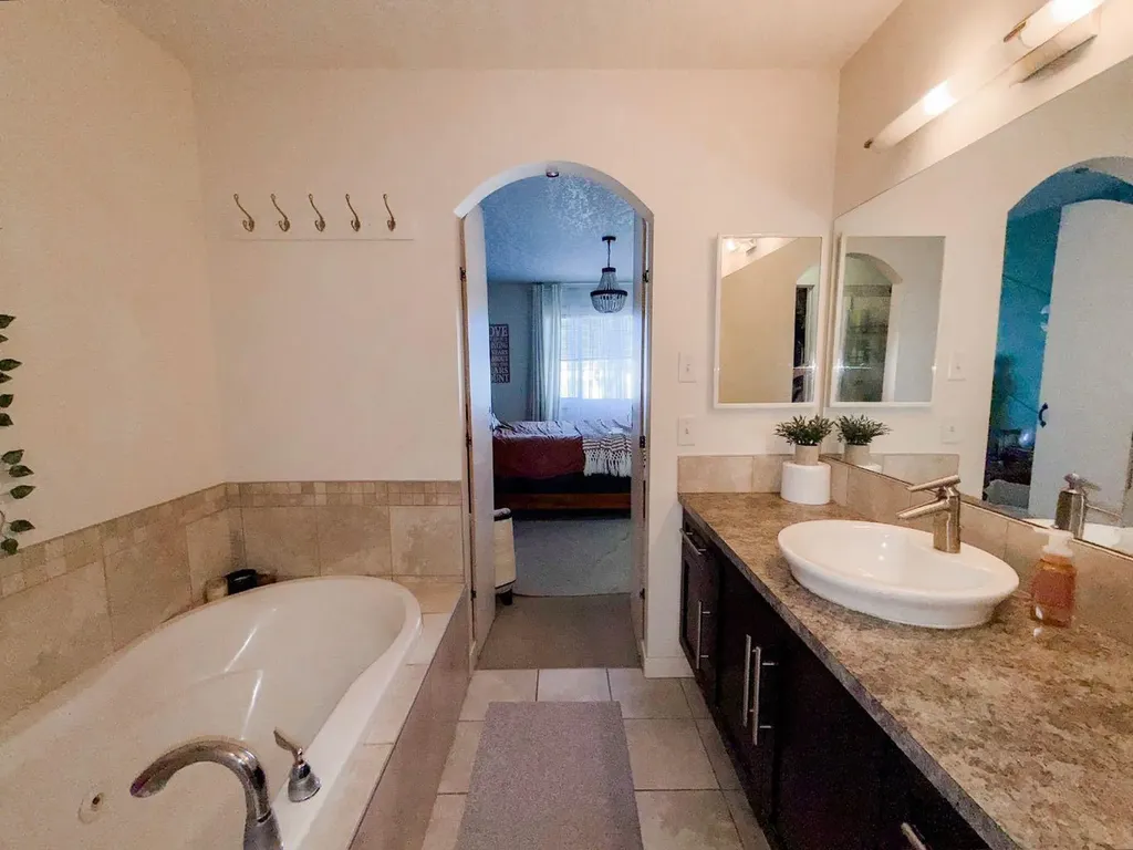 217 West Creek Circle Chestermere AB T1X 1R6