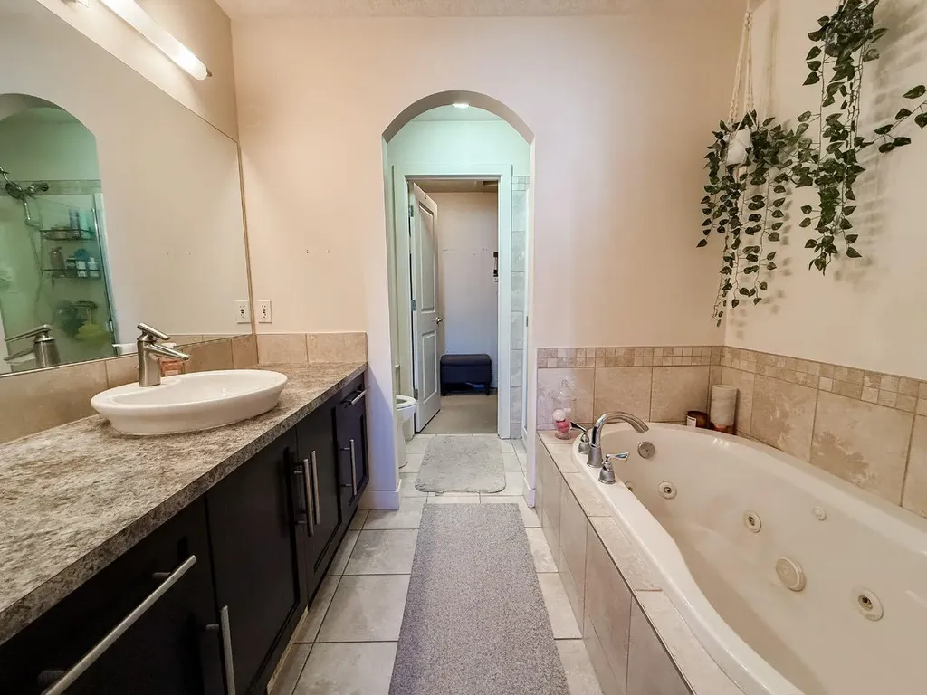 217 West Creek Circle Chestermere AB T1X 1R6