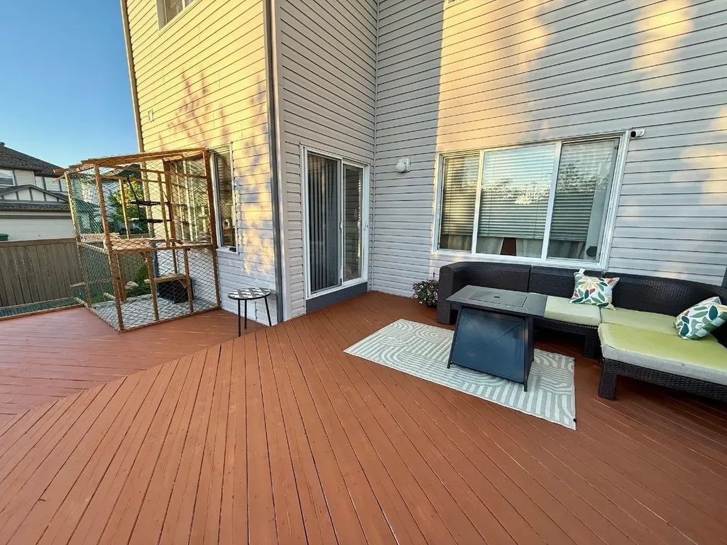 217 West Creek Circle Chestermere AB T1X 1R6