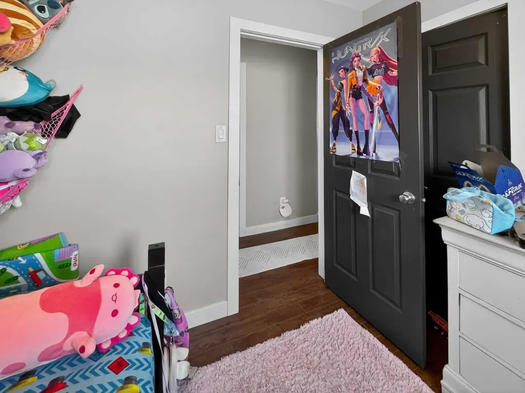11212 75a Avenue Grande Prairie AB T8W 0G5