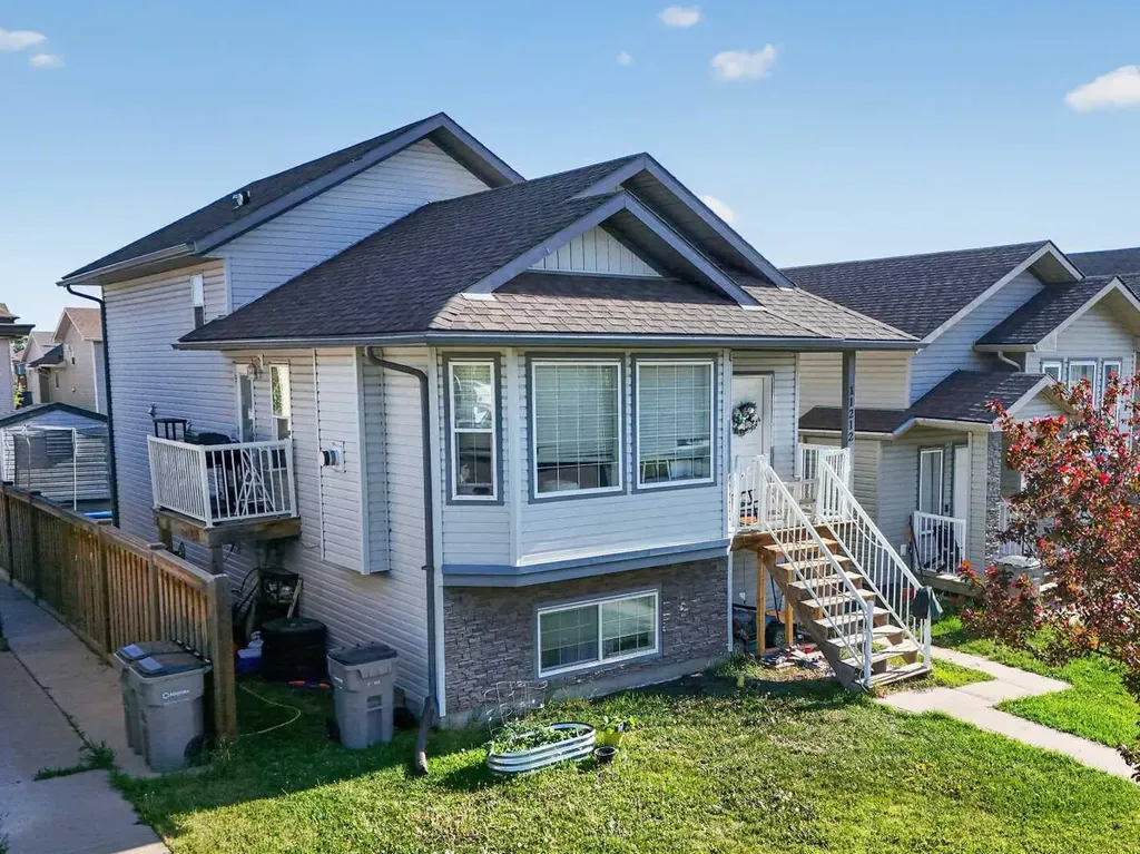 11212 75a Avenue Grande Prairie AB T8W 0G5
