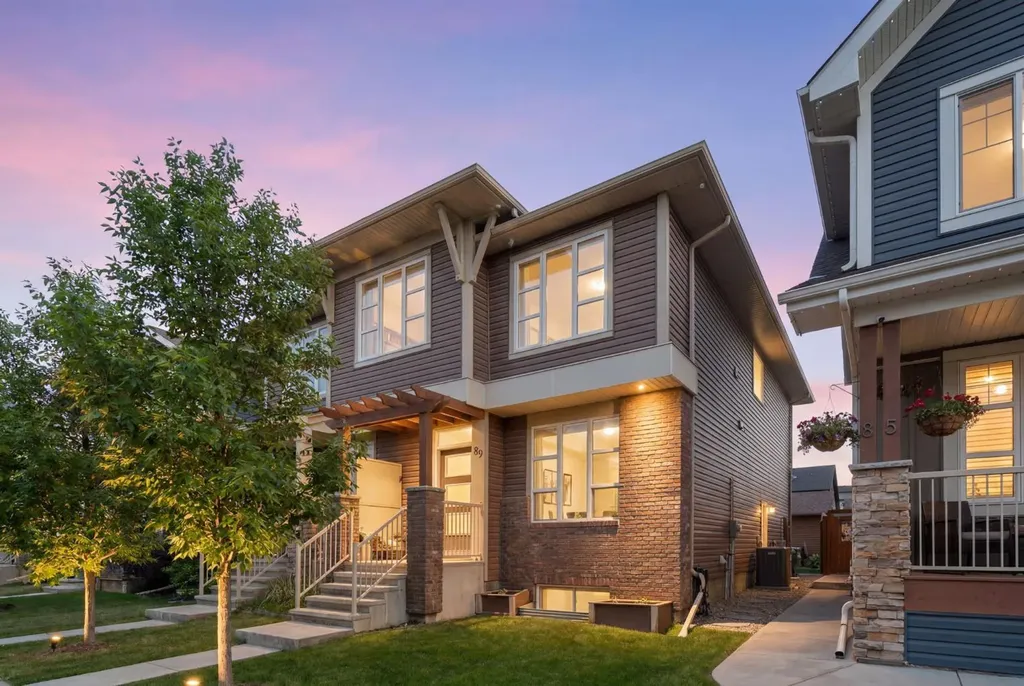 89 Seton Terrace SE Calgary AB T3M 2W1