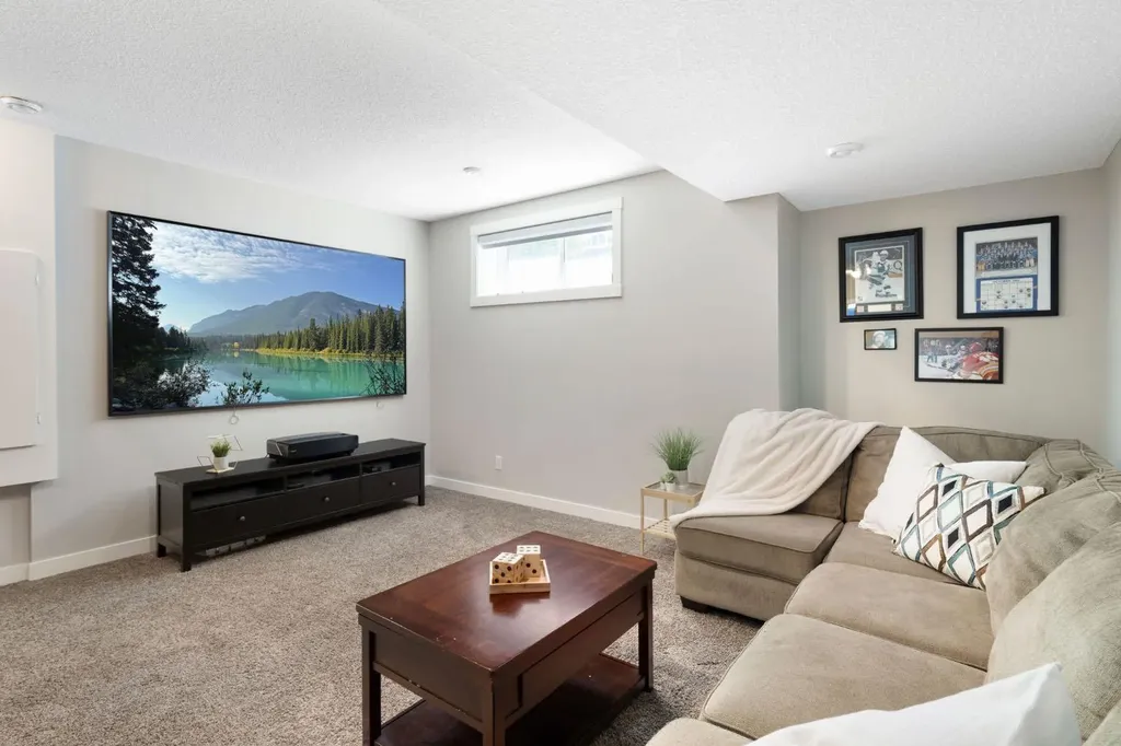 89 Seton Terrace SE Calgary AB T3M 2W1