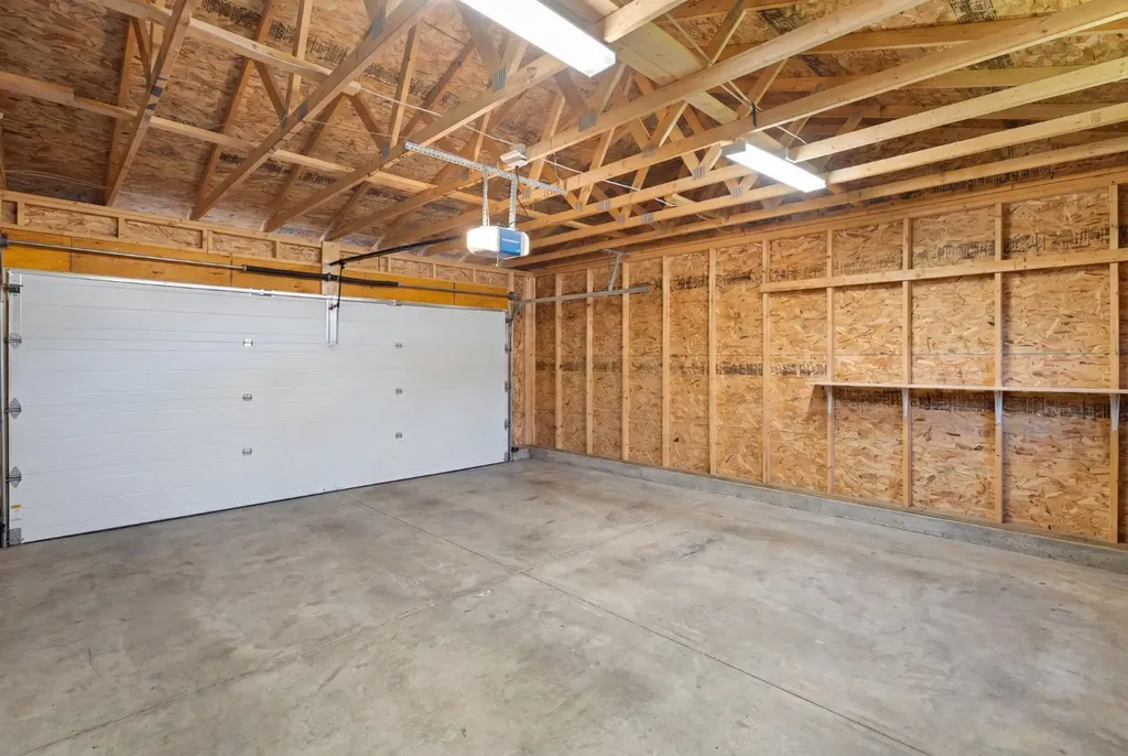 89 Seton Terrace SE Calgary AB T3M 2W1