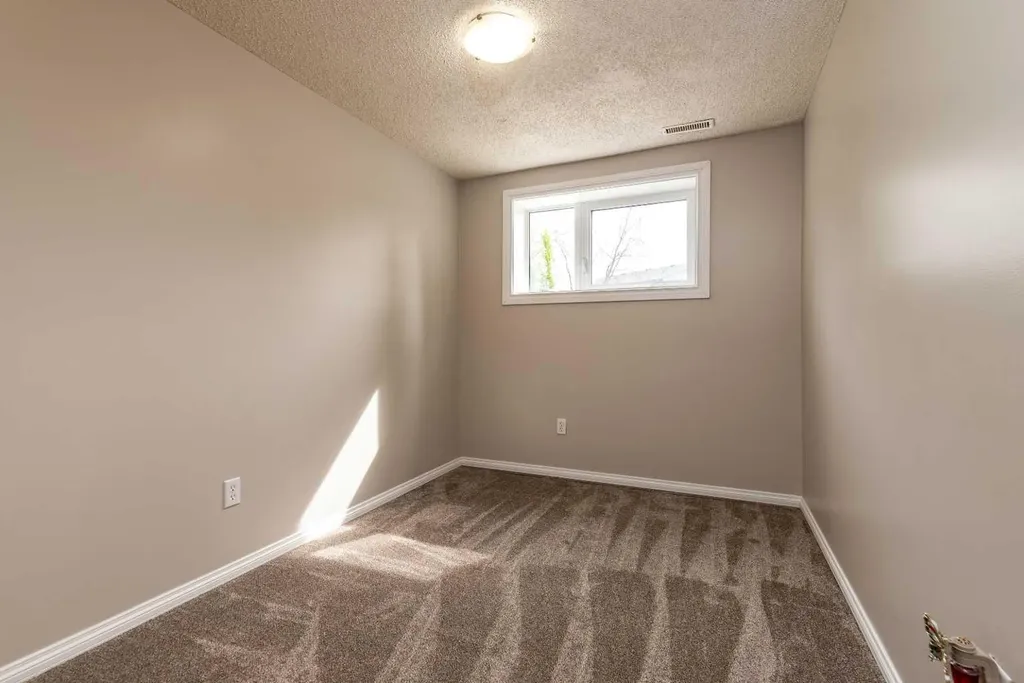 2723 47 Avenue Lloydminster SK S9V 1H3