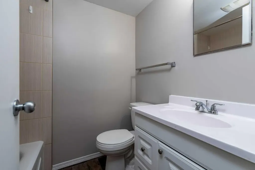 2723 47 Avenue Lloydminster SK S9V 1H3