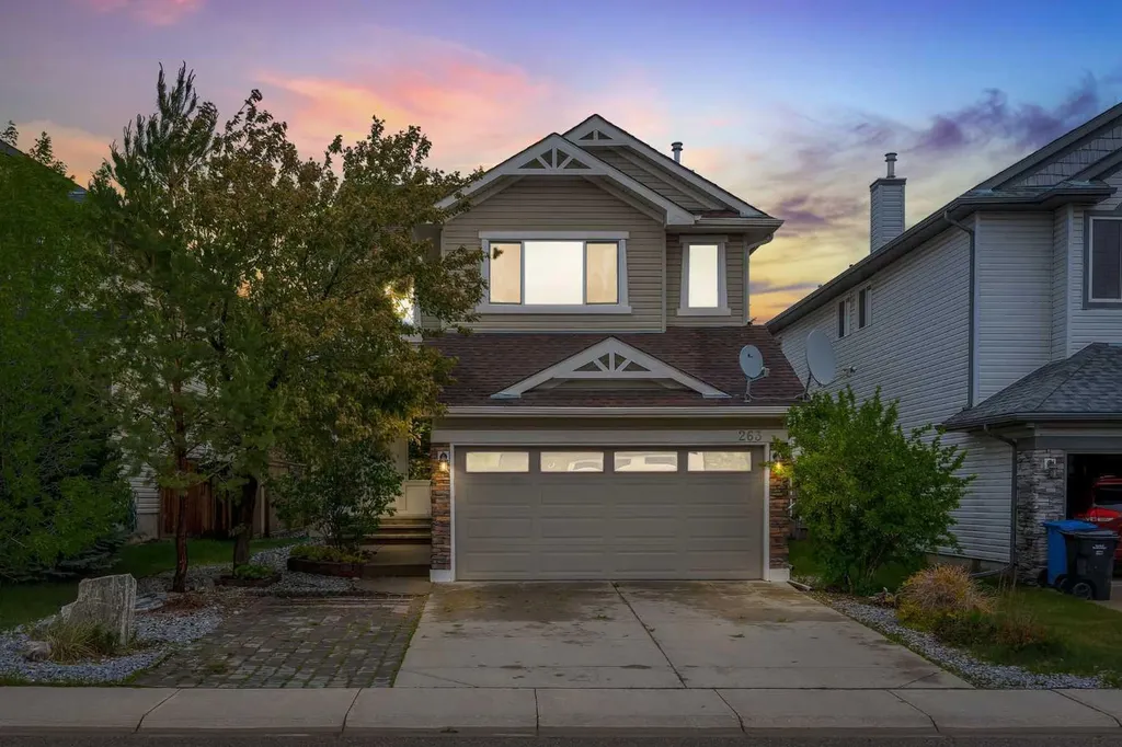 263 Royal Birch Way NW Calgary AB T3G 5Y2