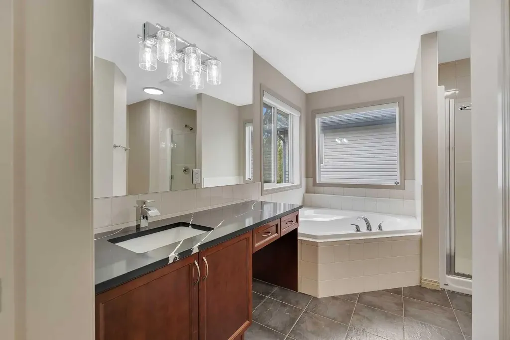 263 Royal Birch Way NW Calgary AB T3G 5Y2