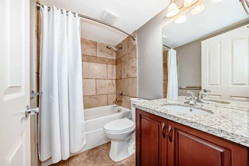 683 10 Street SW Calgary AB T2P5G3