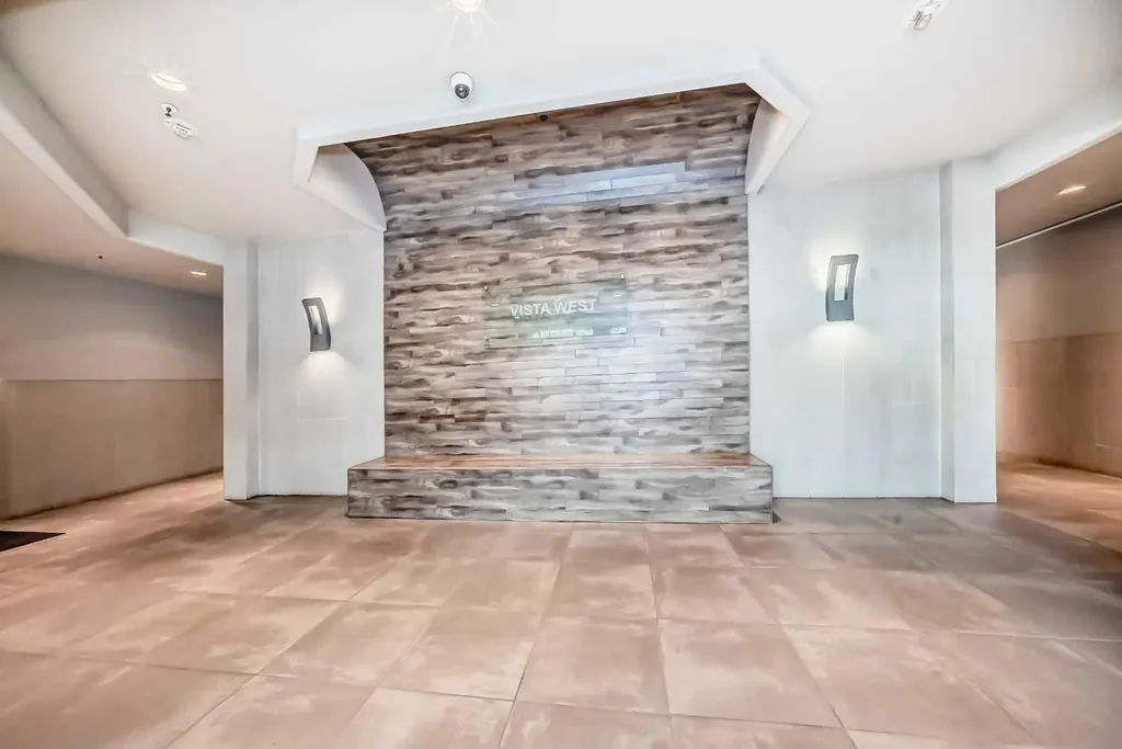 683 10 Street SW Calgary AB T2P5G3
