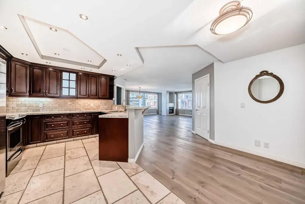 683 10 Street SW Calgary AB T2P5G3