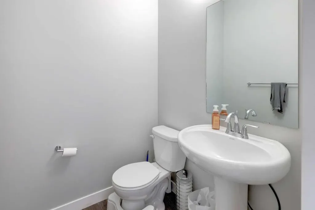 5 Williamstown Park NW Airdrie AB T4B 3Y4