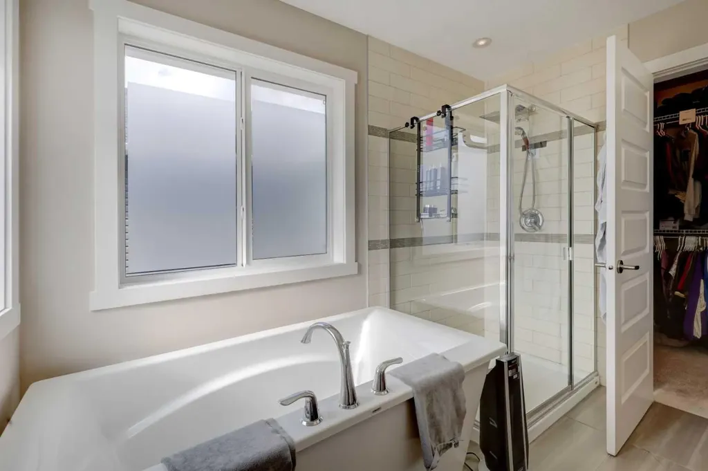 5 Williamstown Park NW Airdrie AB T4B 3Y4