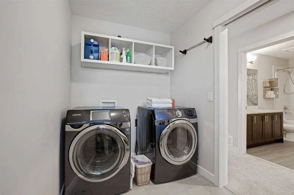 5 Williamstown Park NW Airdrie AB T4B 3Y4