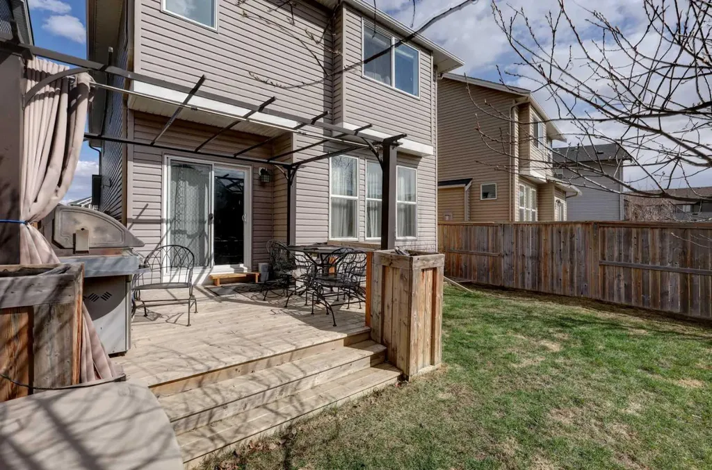5 Williamstown Park NW Airdrie AB T4B 3Y4