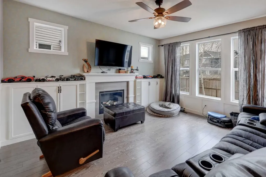 5 Williamstown Park NW Airdrie AB T4B 3Y4