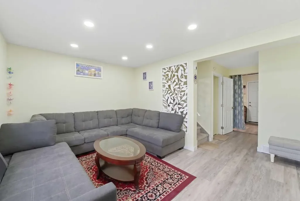53 Falchurch Road NE Calgary AB T3J1G6