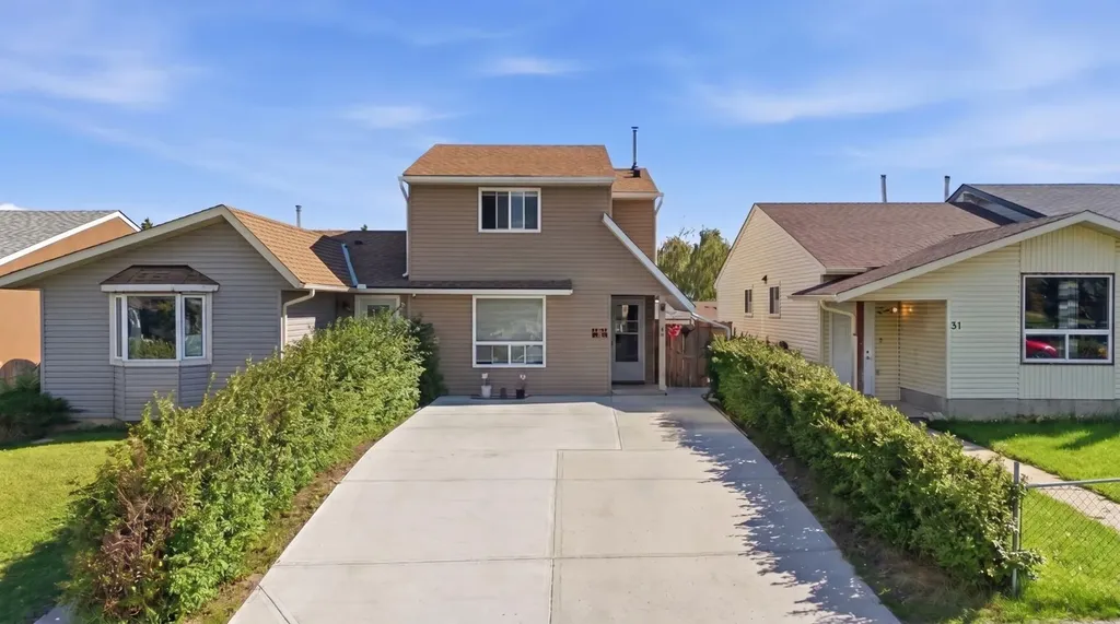 53 Falchurch Road NE Calgary AB T3J1G6