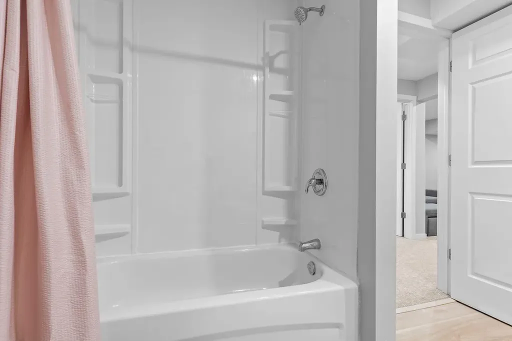 22-189 Country Village Manor NE Calgary AB T3K 0L6