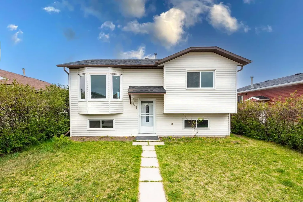 141 Falshire Close NE Calgary AB T3J 3A2
