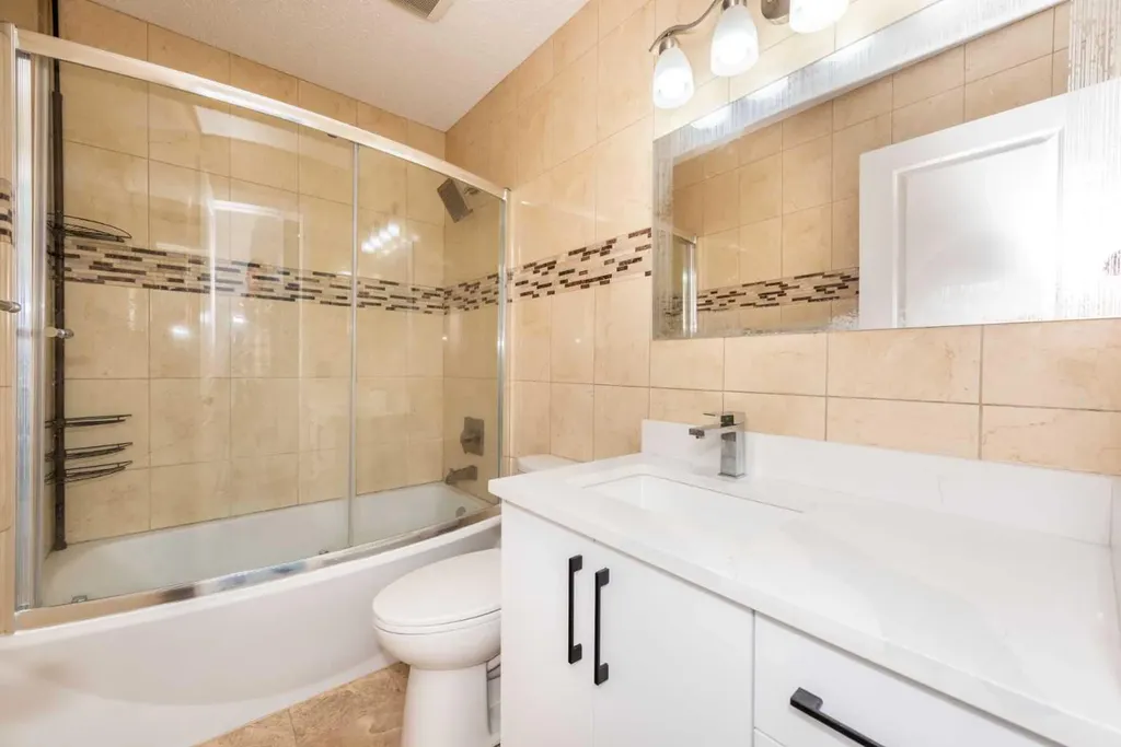 141 Falshire Close NE Calgary AB T3J 3A2