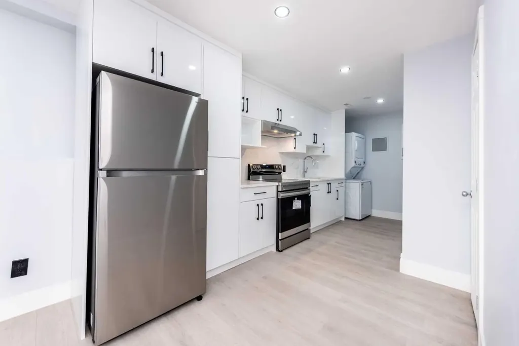 141 Falshire Close NE Calgary AB T3J 3A2