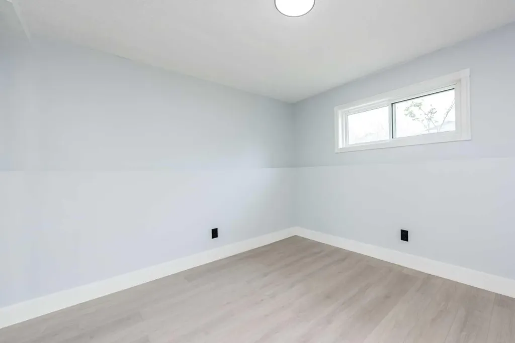 141 Falshire Close NE Calgary AB T3J 3A2