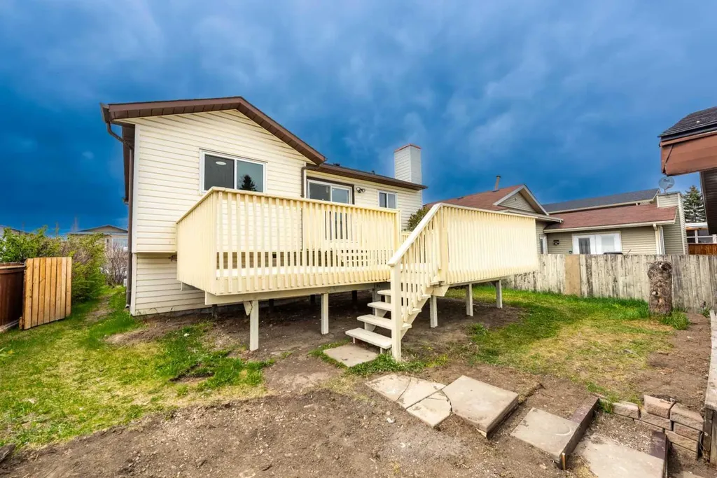 141 Falshire Close NE Calgary AB T3J 3A2