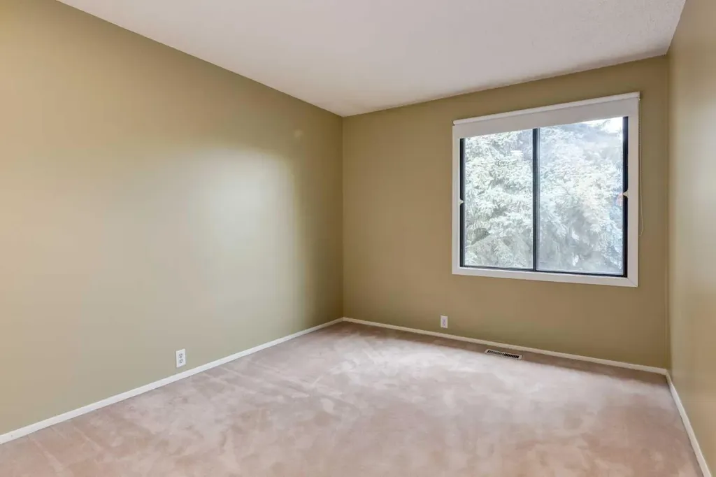 3302 50 Street NW Calgary AB T3A2C6