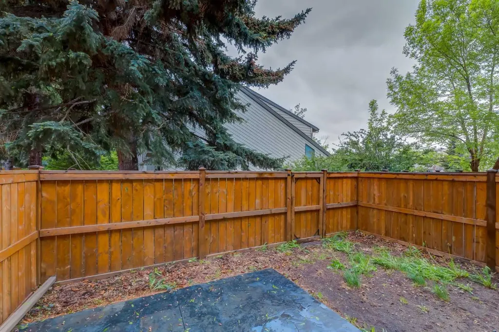 3302 50 Street NW Calgary AB T3A2C6