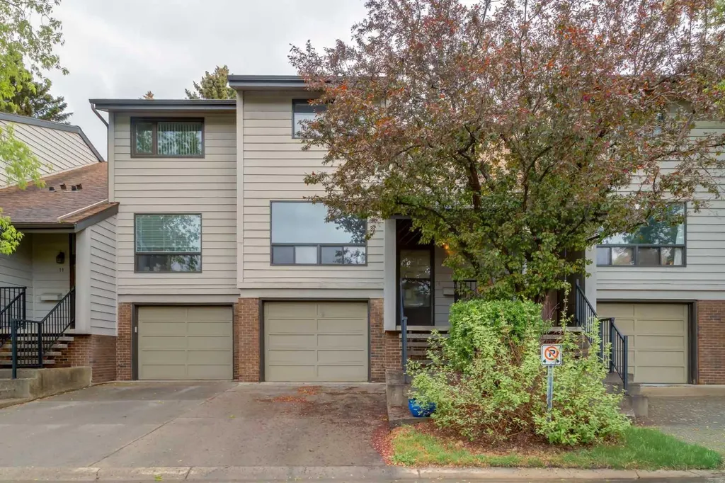 3302 50 Street NW Calgary AB T3A2C6