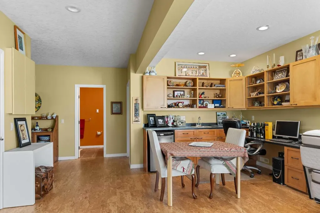 38 Sienna Ridge Landing SW Calgary AB T3H 3S1