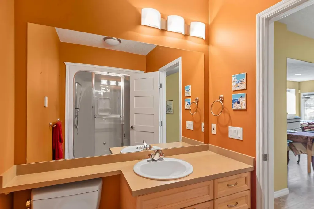 38 Sienna Ridge Landing SW Calgary AB T3H 3S1