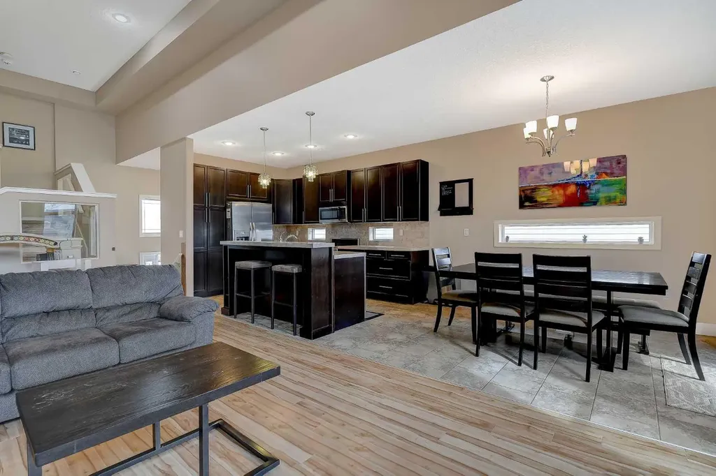 8539 69 Avenue Grande Prairie AB T8X 0C8