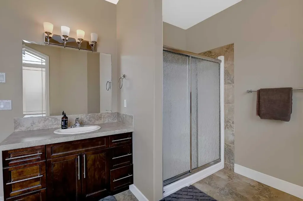 8539 69 Avenue Grande Prairie AB T8X 0C8
