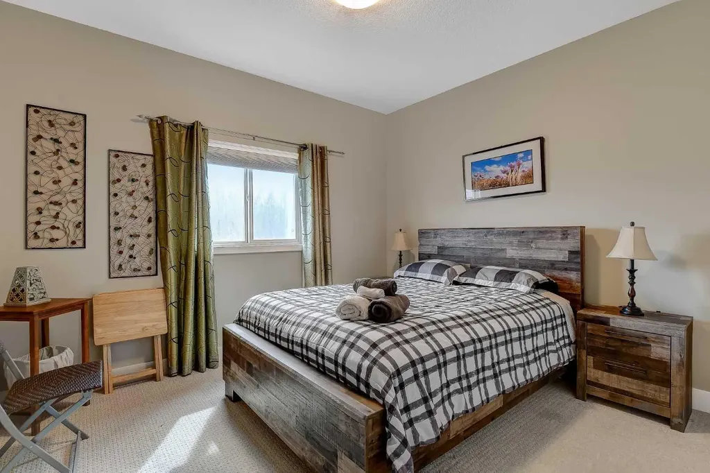 8539 69 Avenue Grande Prairie AB T8X 0C8