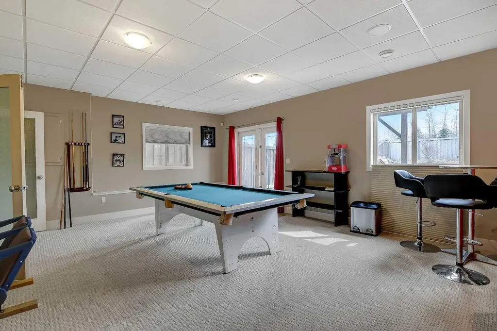 8539 69 Avenue Grande Prairie AB T8X 0C8