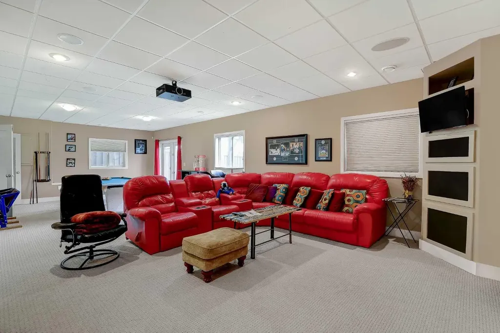 8539 69 Avenue Grande Prairie AB T8X 0C8