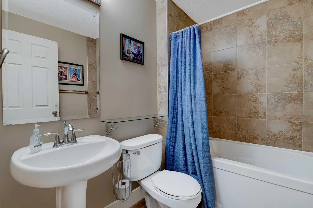 8539 69 Avenue Grande Prairie AB T8X 0C8