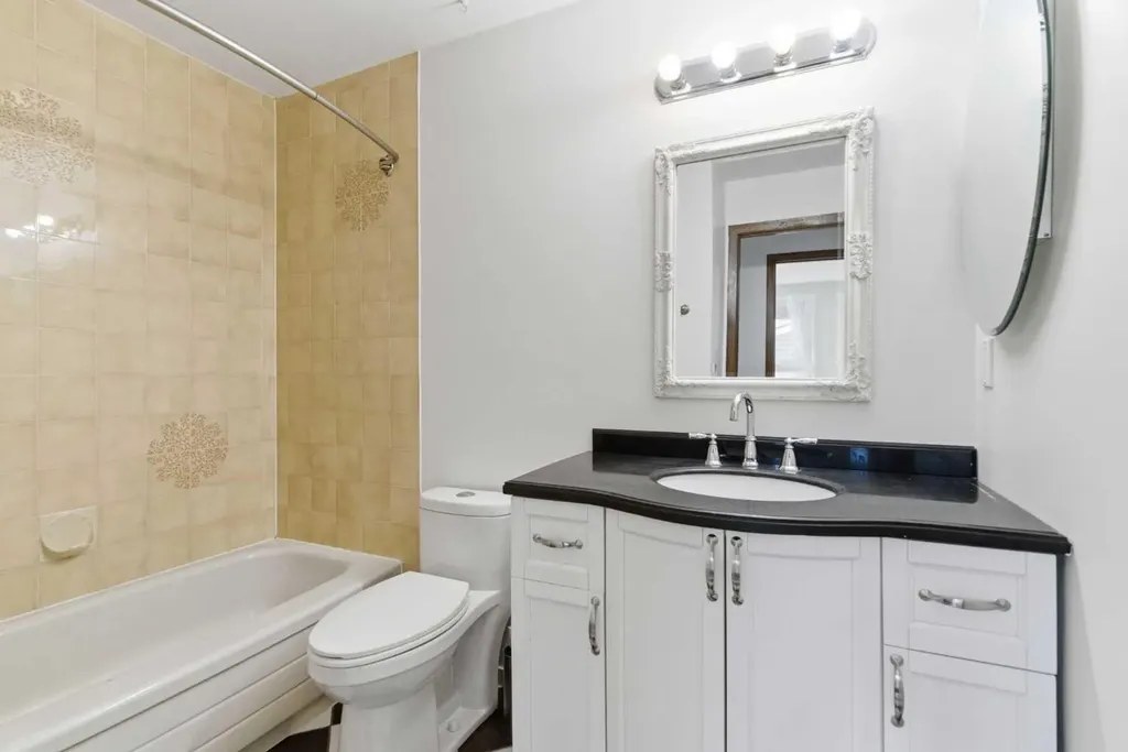 19 Templevale Way NE Calgary AB T1Y4V1