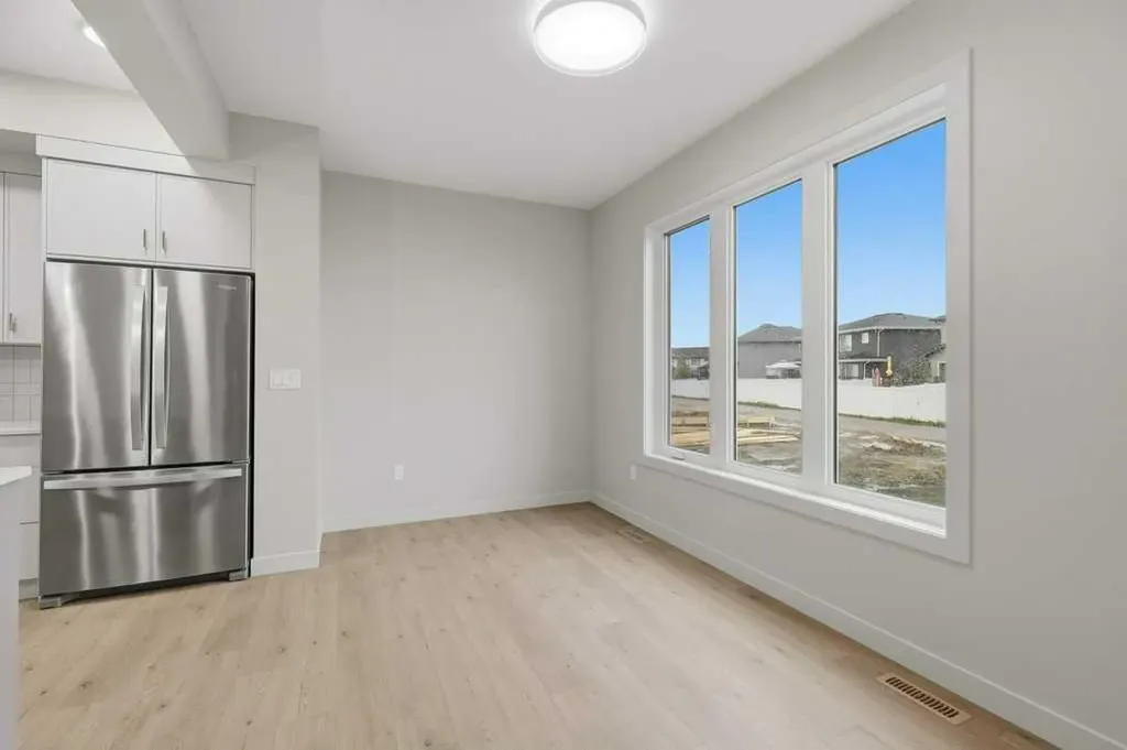 20 Memorial Parkway Rural Red Deer County AB T4E 3B7