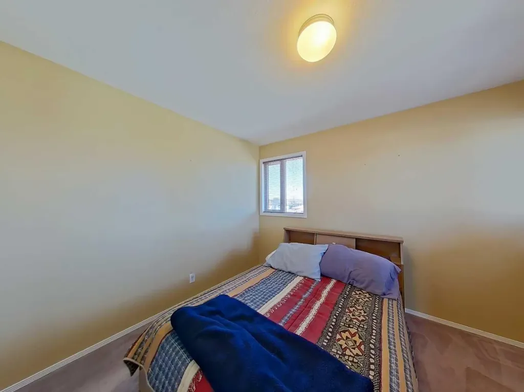 6005 46a Street Taber AB T1G 1E3