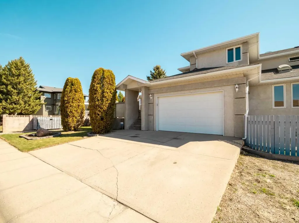 6005 46a Street Taber AB T1G 1E3