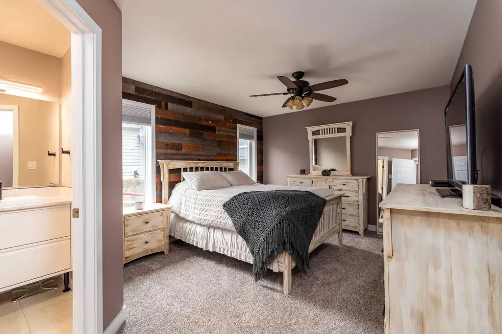 5236 22 Street Lloydminster AB T9V 3G4