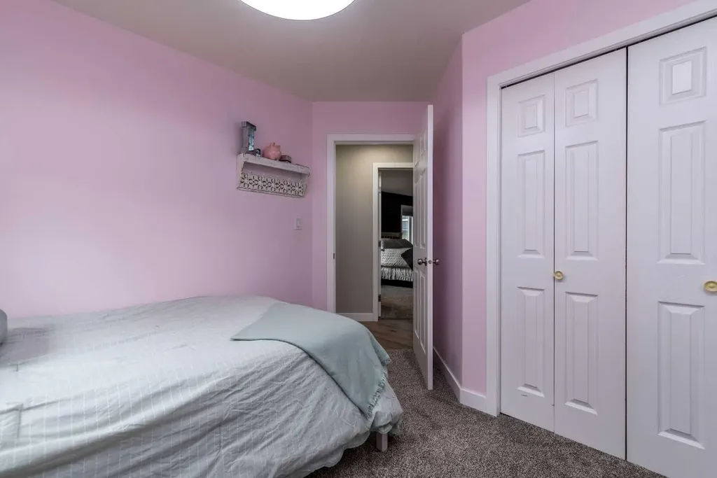 5236 22 Street Lloydminster AB T9V 3G4